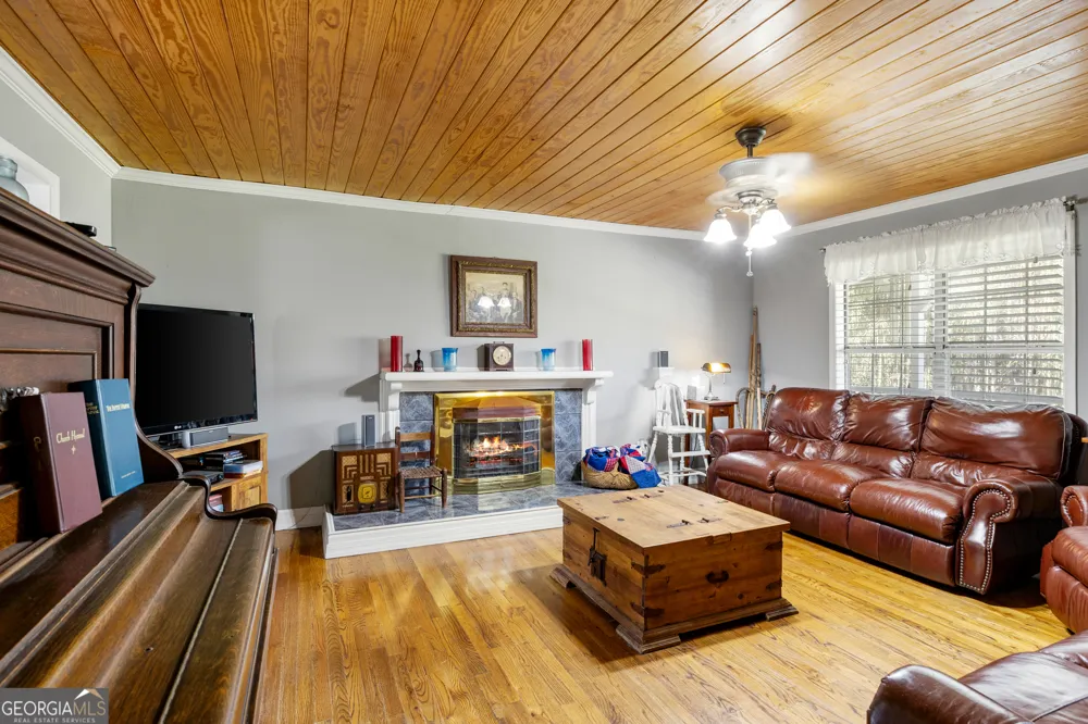 5948 Haywood Valley RD Summerville, GA 30747