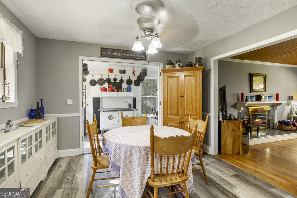 5948 Haywood Valley RD Summerville, GA 30747