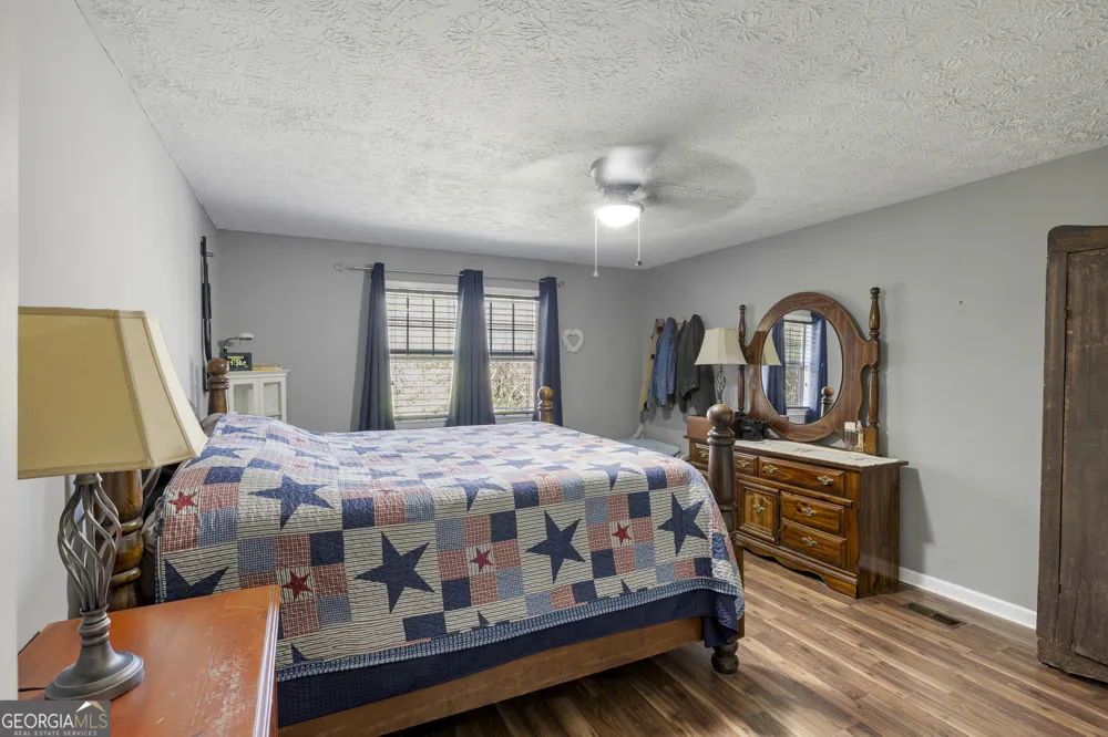 5948 Haywood Valley RD Summerville, GA 30747