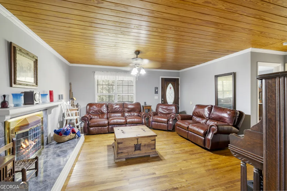 5948 Haywood Valley RD Summerville, GA 30747