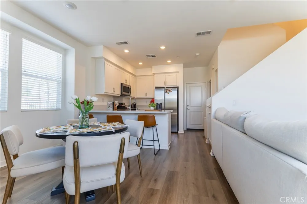 1362 Anise Upland, CA 91786