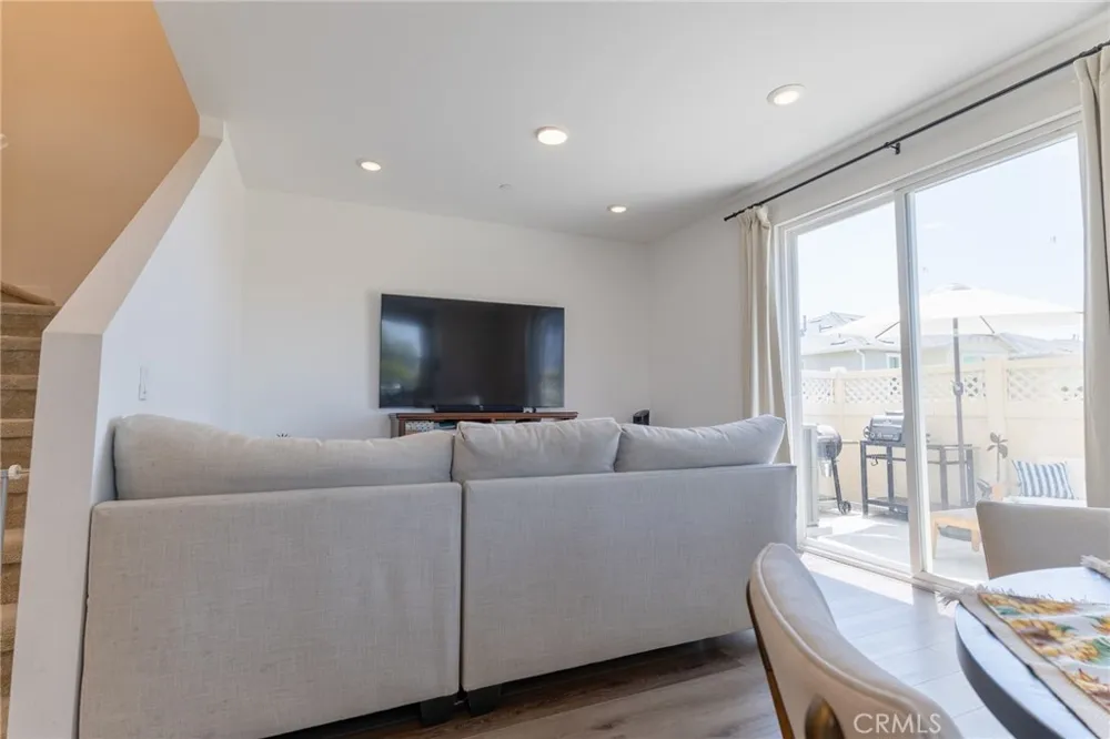 1362 Anise Upland, CA 91786