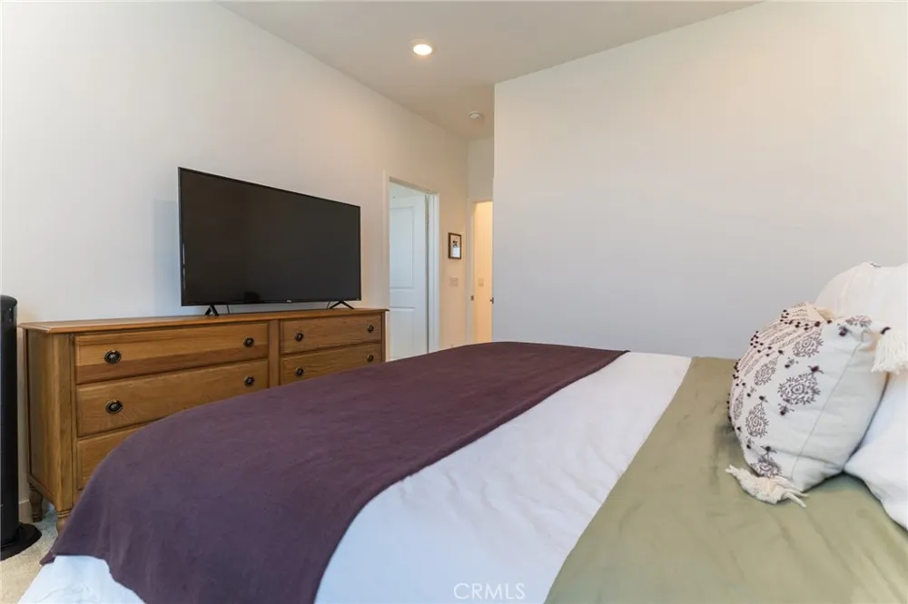 1362 Anise Upland, CA 91786