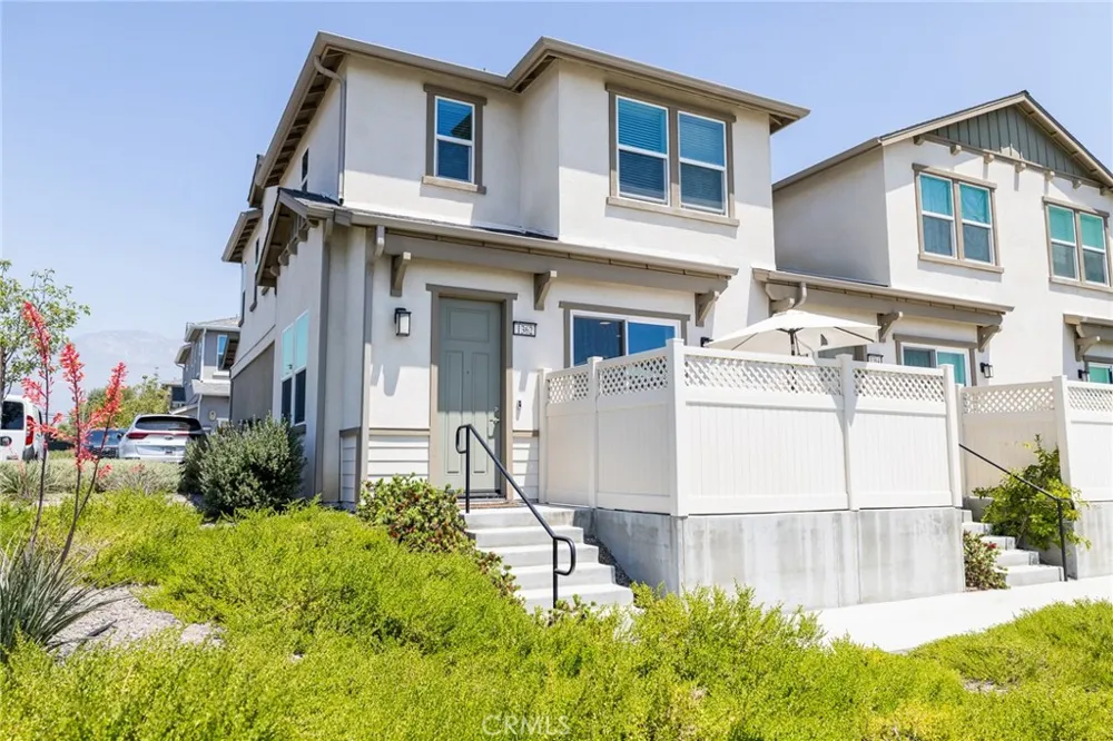 1362 Anise Upland, CA 91786