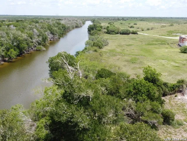 177 Schirmer Woodsboro, TX 78393