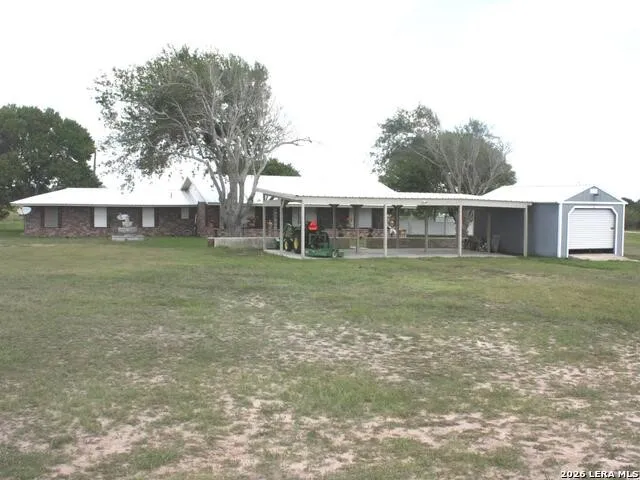 177 Schirmer Woodsboro, TX 78393