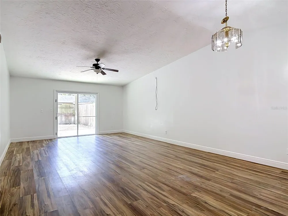 1302 BOND STREET Edgewater, FL 32132