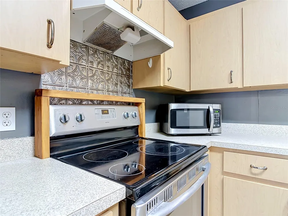 1302 BOND STREET Edgewater, FL 32132