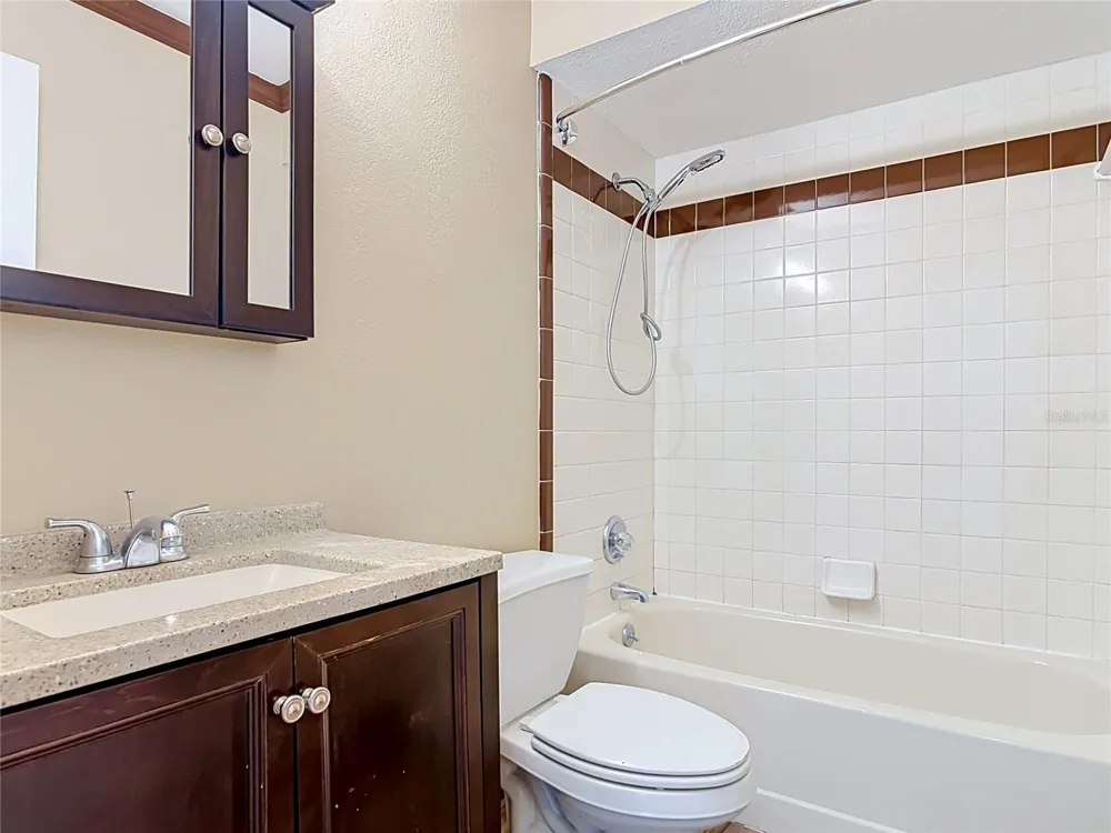 1302 BOND STREET Edgewater, FL 32132