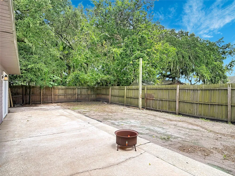 1302 BOND STREET Edgewater, FL 32132