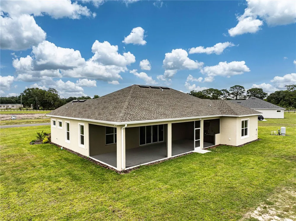 1439 CR 212 Oxford, FL 34484