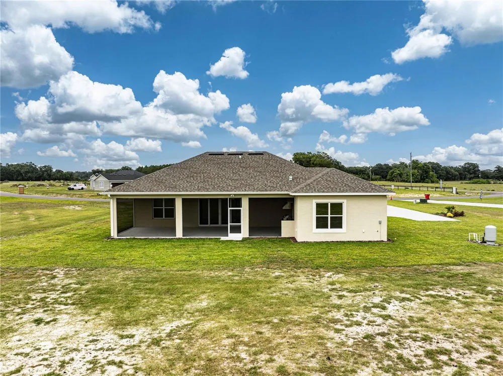 1439 CR 212 Oxford, FL 34484