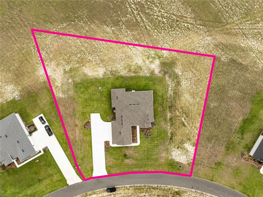 1439 CR 212 Oxford, FL 34484