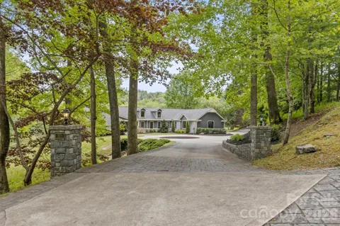301 Winding Meadows Drive