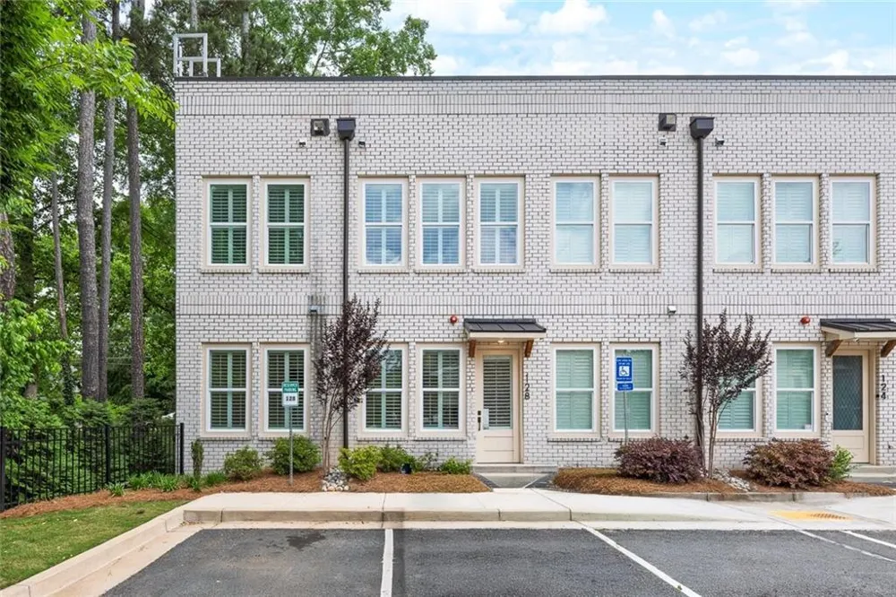 9040 Main Street #128 Woodstock, GA 30188