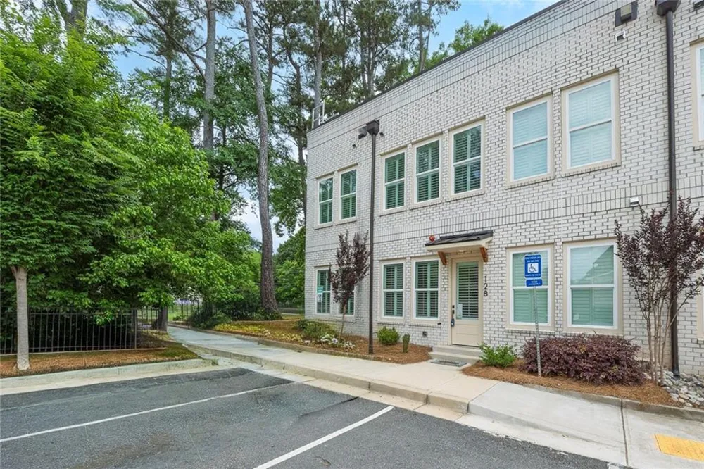 9040 Main Street #128 Woodstock, GA 30188