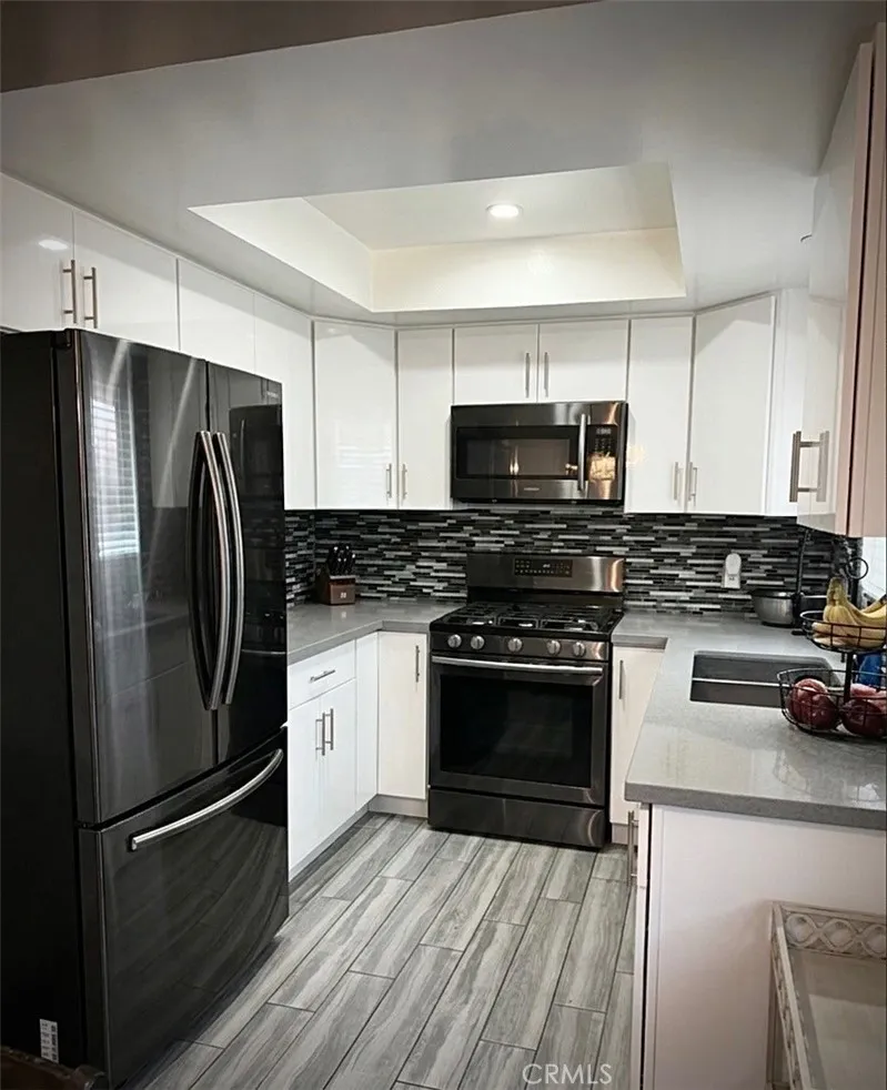 7258 Exeter #6 Paramount, CA 90723