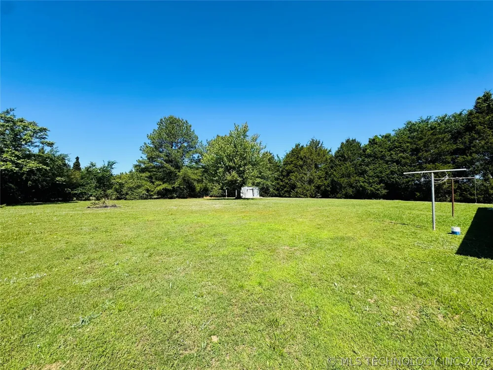 108612 S 4100 ROAD Checotah, OK 74426