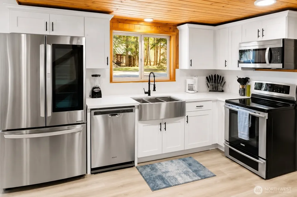 100 Timberline Drive Packwood, WA 98361