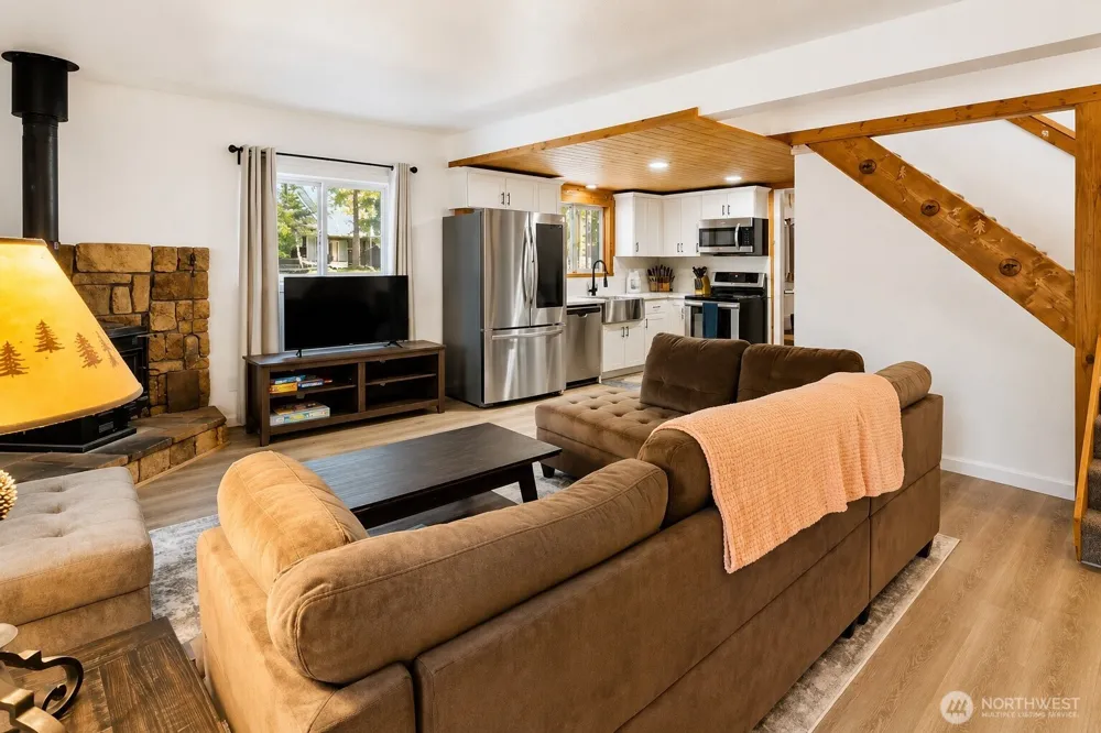 100 Timberline Drive Packwood, WA 98361