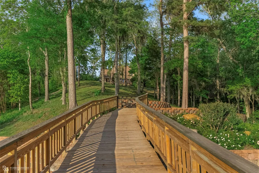 335 White Perch Lane Zwolle, LA 71486