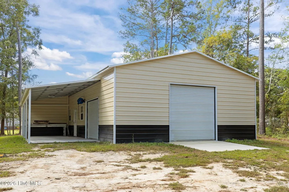 2525 Highway 58 Swansboro, NC 28584