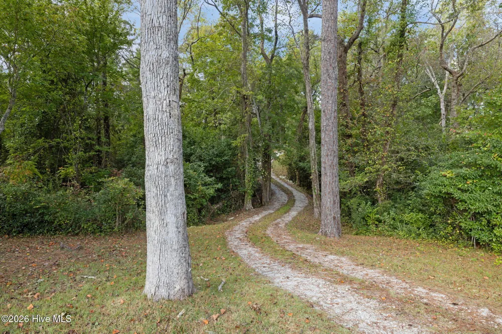 2525 Highway 58 Swansboro, NC 28584