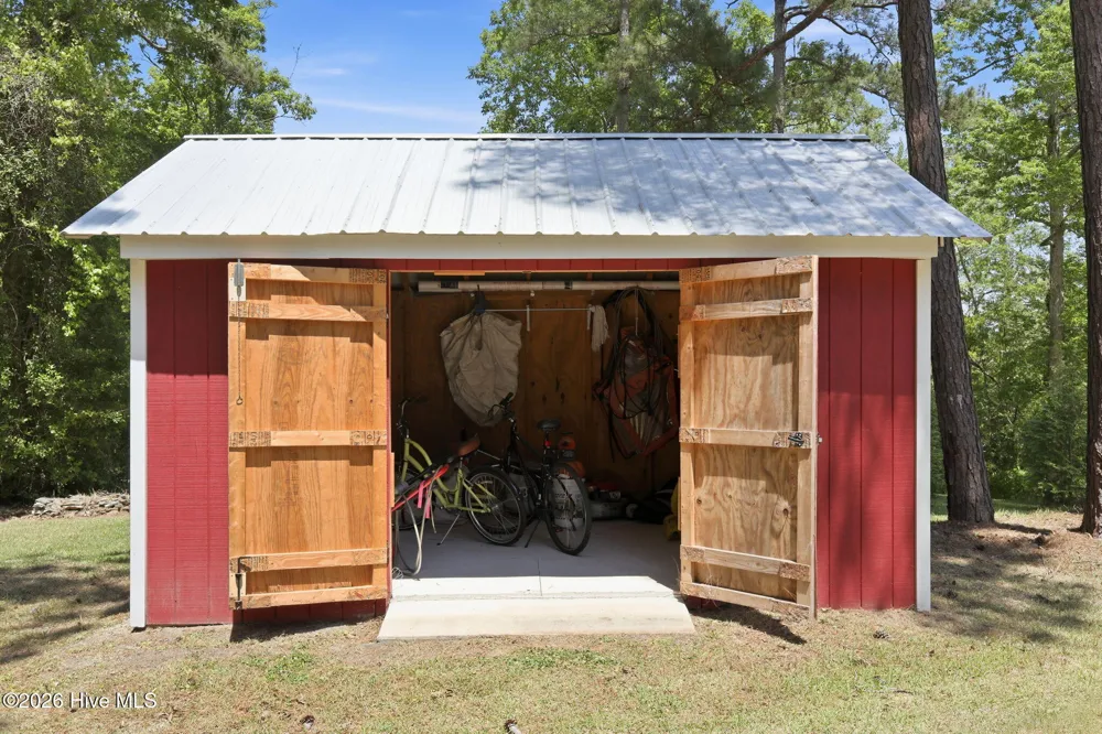 2525 Highway 58 Swansboro, NC 28584