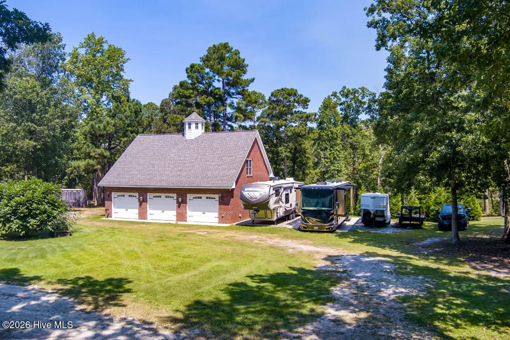 2525 Highway 58 Swansboro, NC 28584