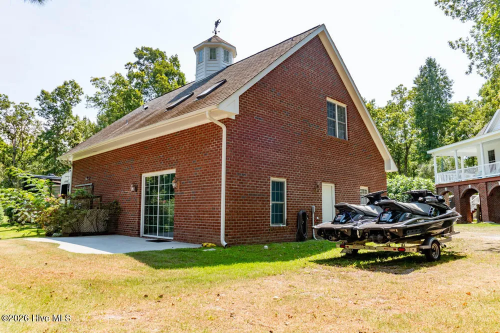 2525 Highway 58 Swansboro, NC 28584