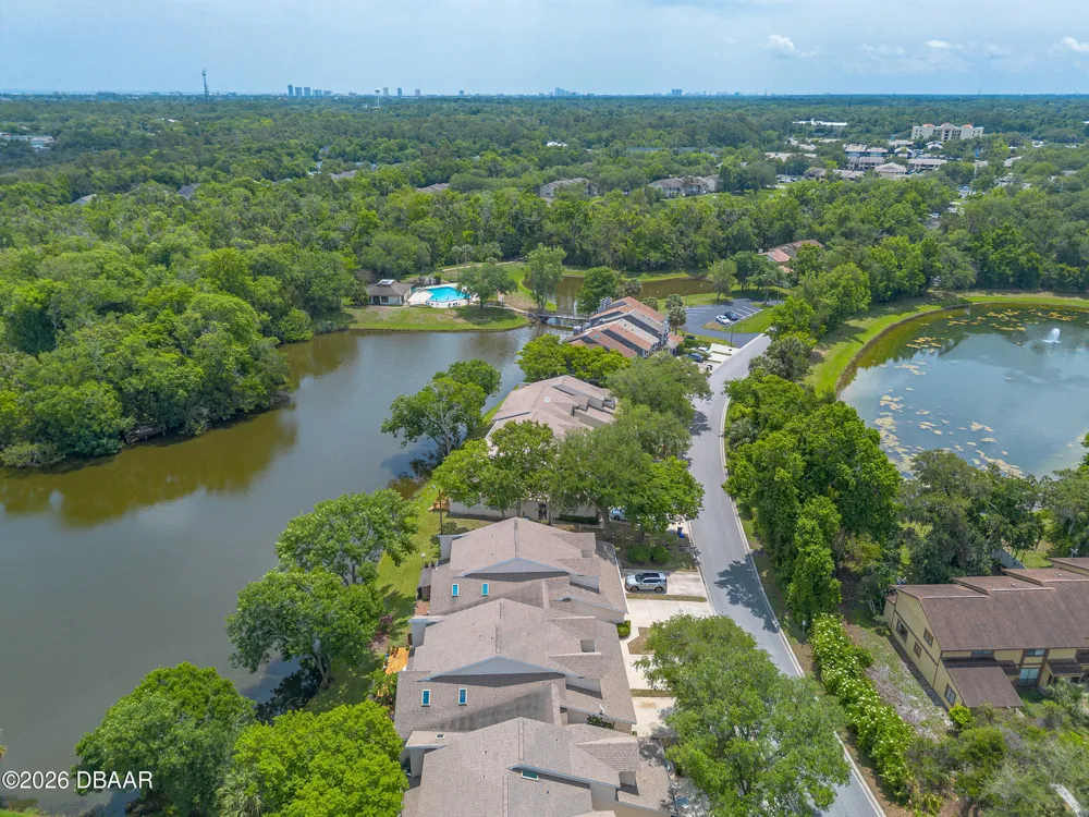 537 Lake Bridge Drive Ormond Beach, FL 32174