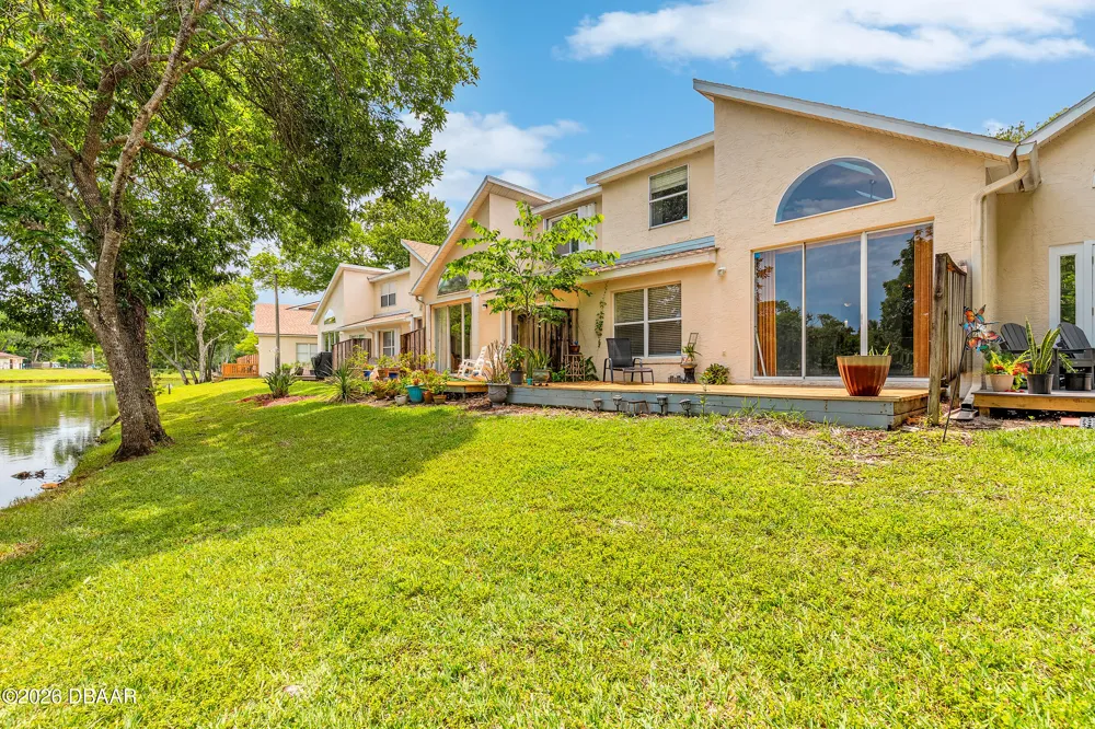 537 Lake Bridge Drive Ormond Beach, FL 32174