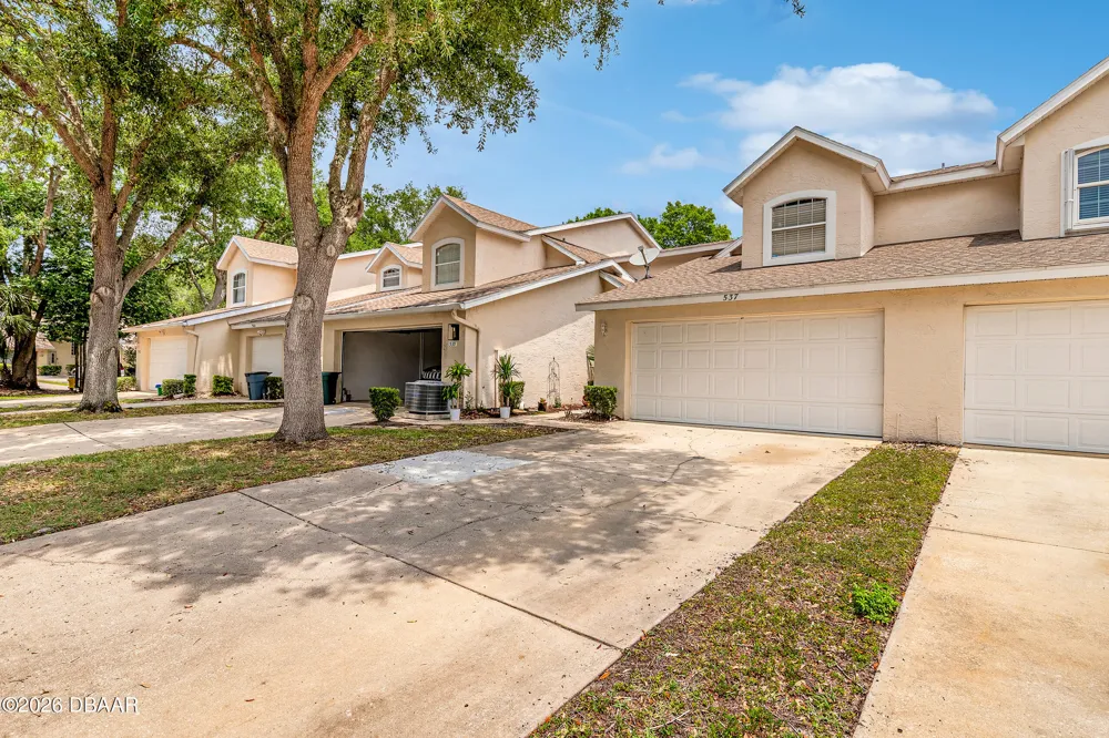 537 Lake Bridge Drive Ormond Beach, FL 32174