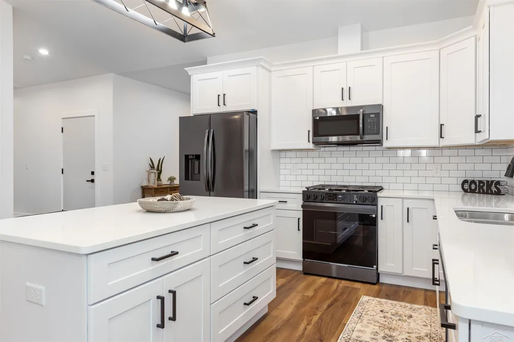 7615 Cole Lane Midland City, MI 48642