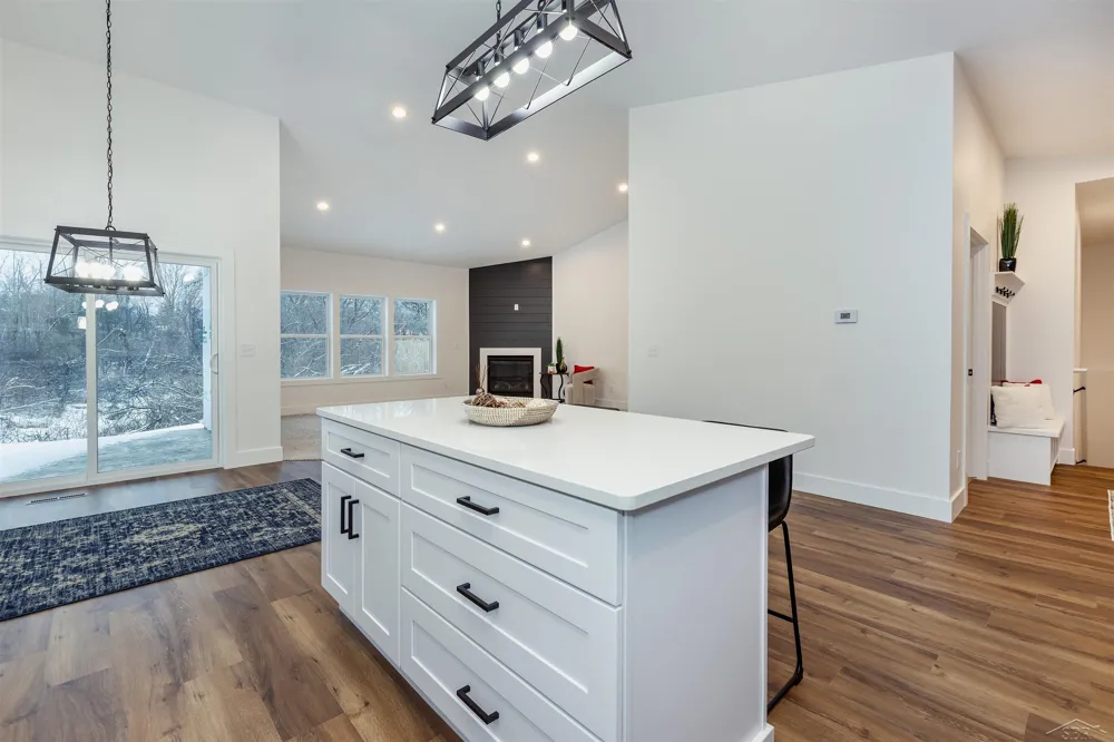 7615 Cole Lane Midland City, MI 48642