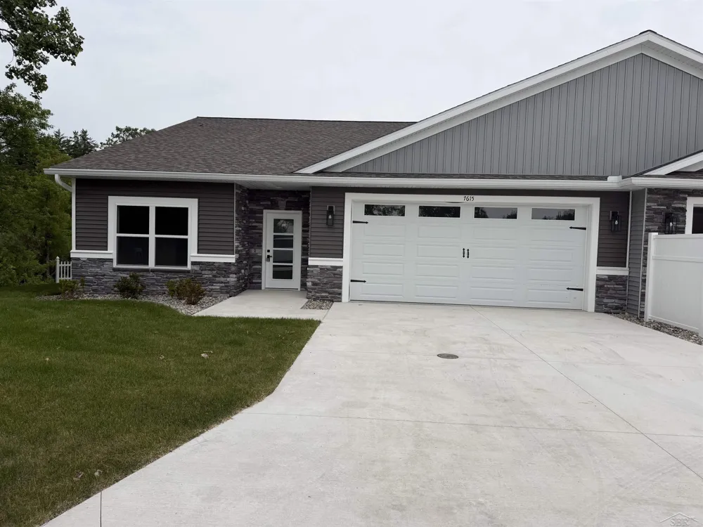 7615 Cole Lane Midland City, MI 48642