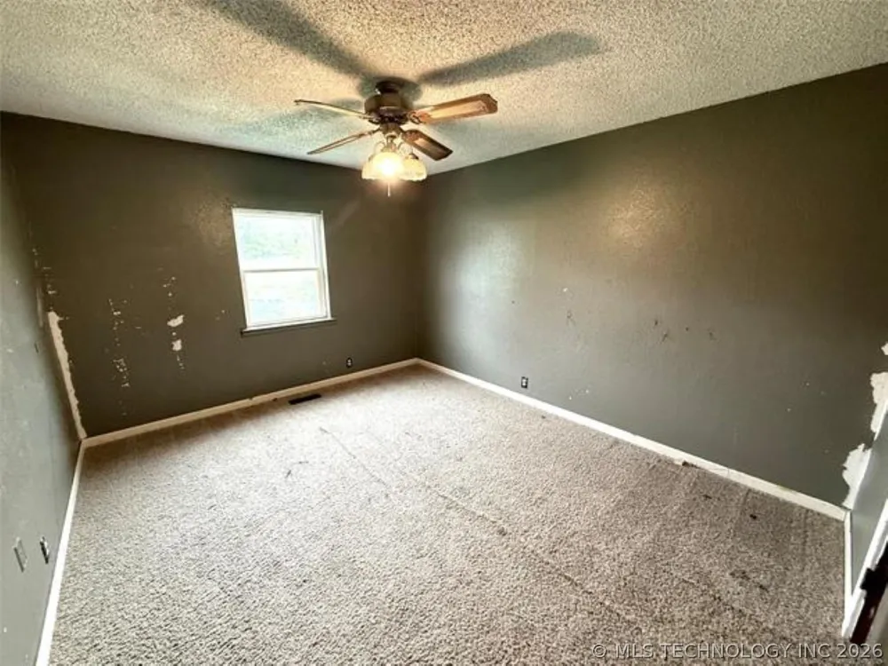 26945 S 206 ROAD Henryetta, OK 74437