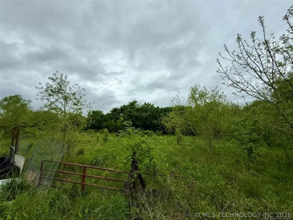 26945 S 206 ROAD Henryetta, OK 74437