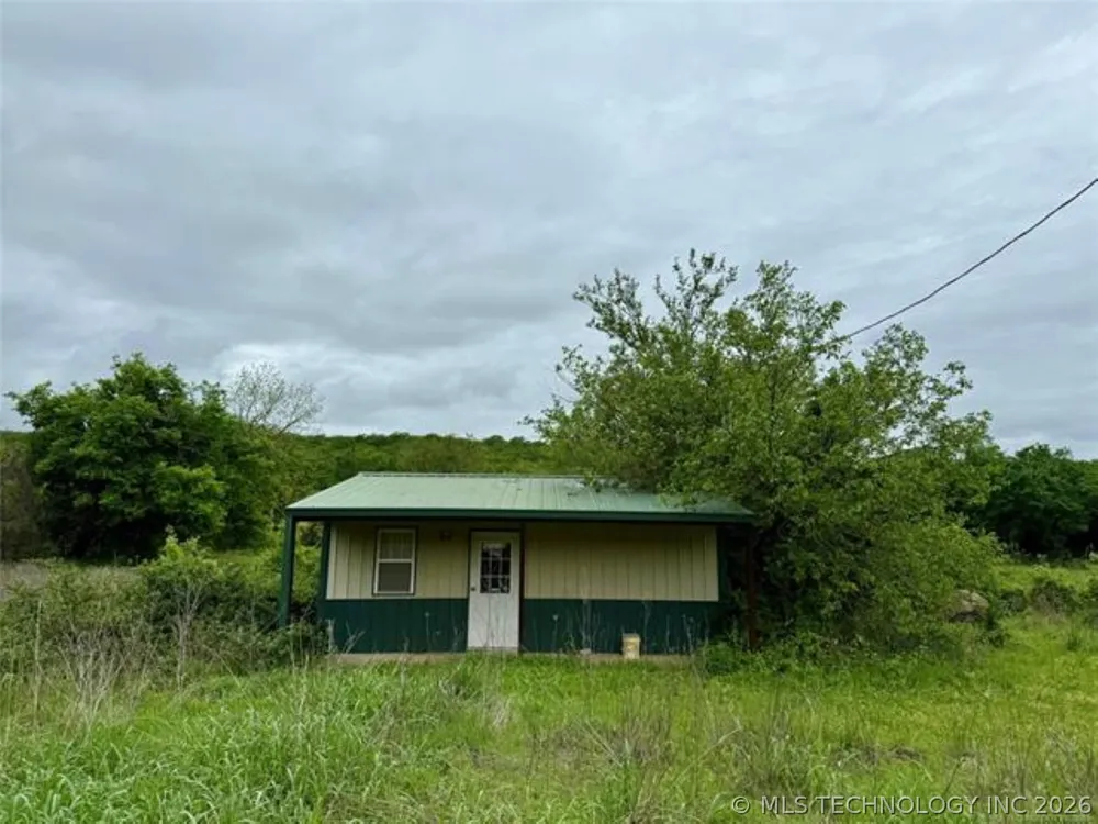 26945 S 206 ROAD Henryetta, OK 74437