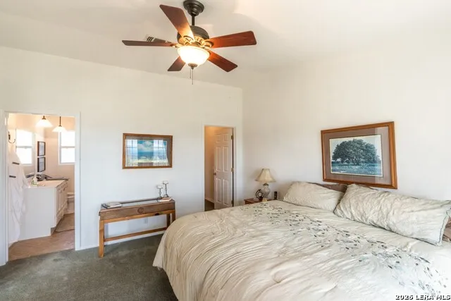 992 Bunk Road Utopia, TX 78884