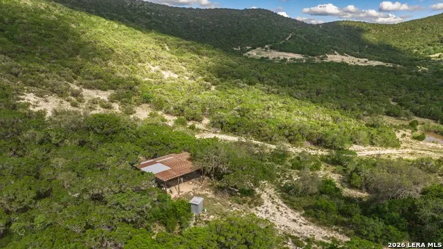 992 Bunk Road Utopia, TX 78884