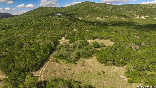 992 Bunk Road Utopia, TX 78884