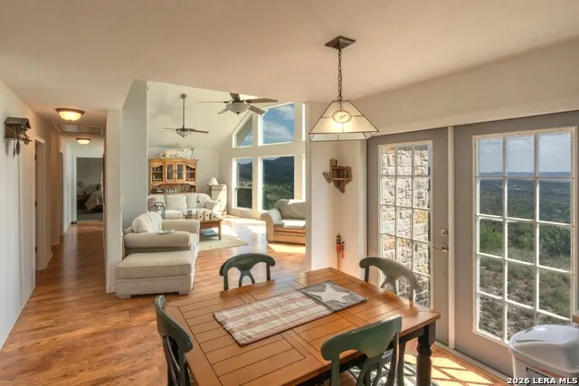 992 Bunk Road Utopia, TX 78884