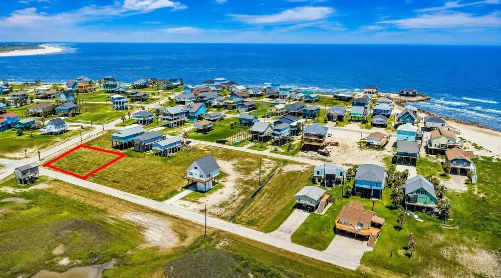 12922 Jean Lafitte Drive Freeport, TX 77541