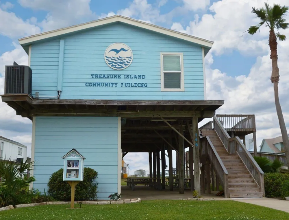 12922 Jean Lafitte Drive Freeport, TX 77541