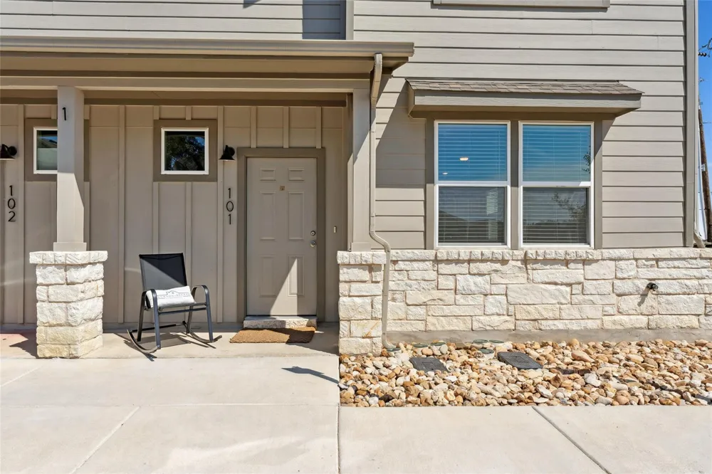520 Powell Drive Leander, TX 78641