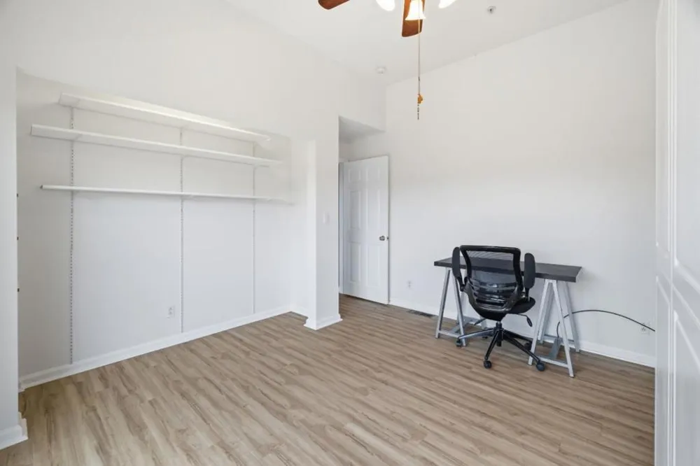 19269 Mallory Canyon Road #D Salinas, CA 93907