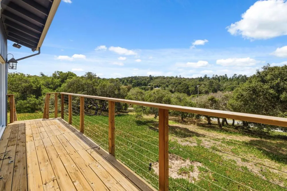 19269 Mallory Canyon Road #D Salinas, CA 93907