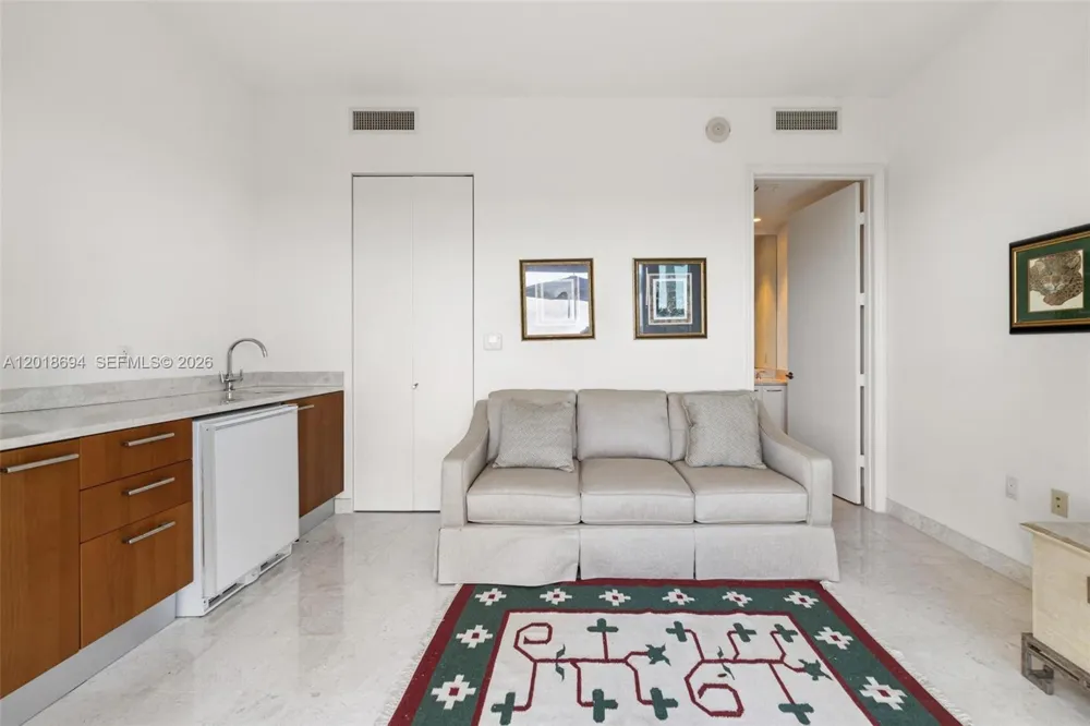 16047 Collins Ave #Cabana 5S Sunny Isles Beach, FL 33160