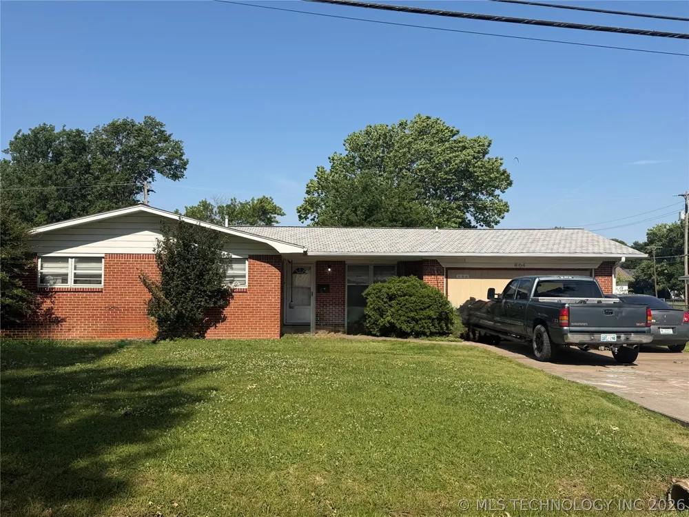 604 S White Avenue Wagoner, OK 74467